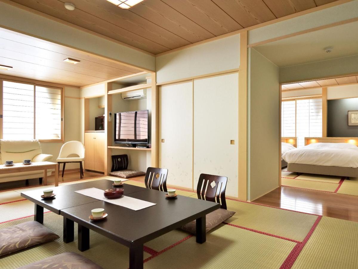 Hotel Tsubakino Yamanouchi  Rum bild