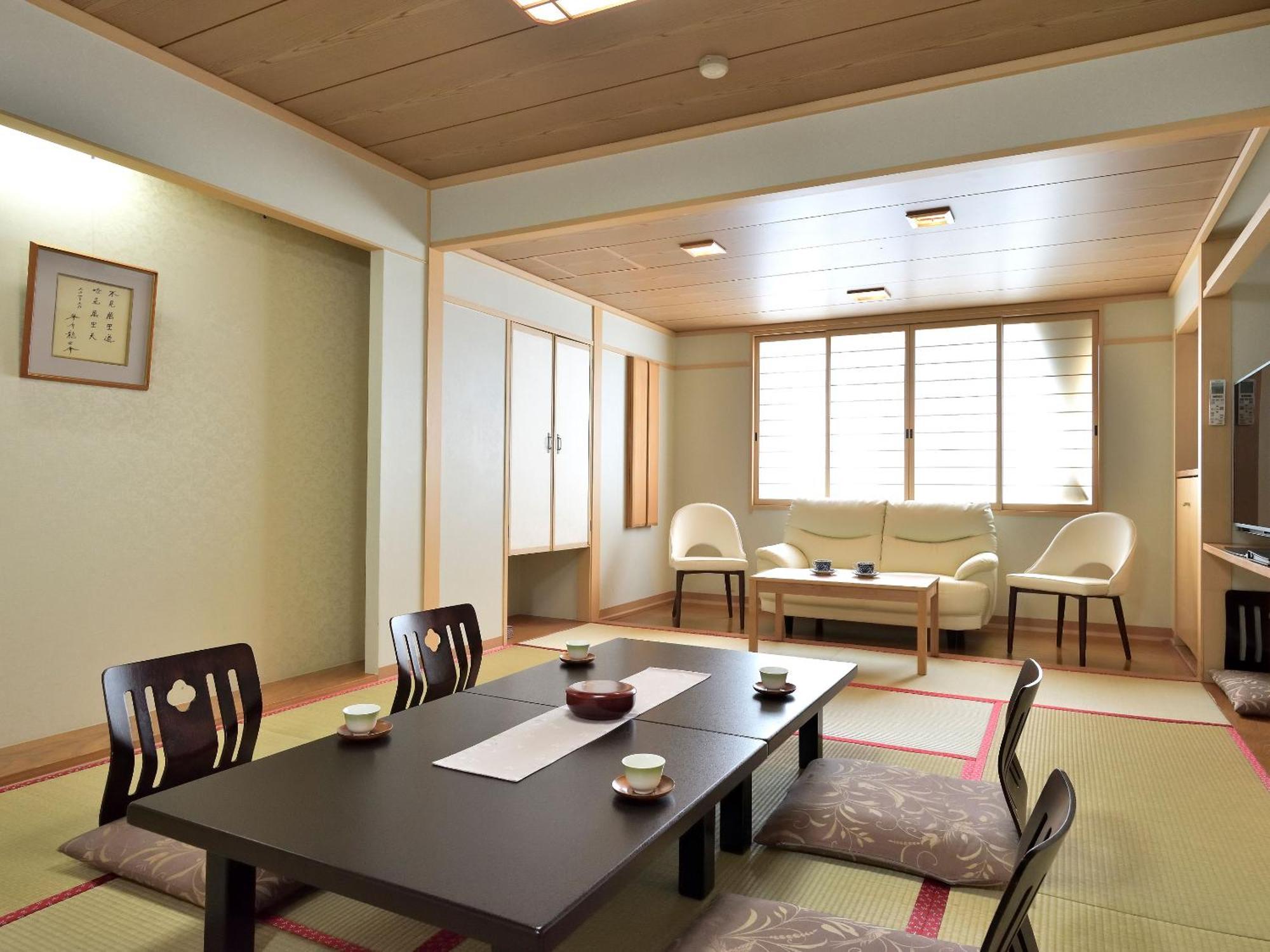 Hotel Tsubakino Yamanouchi  Exteriör bild