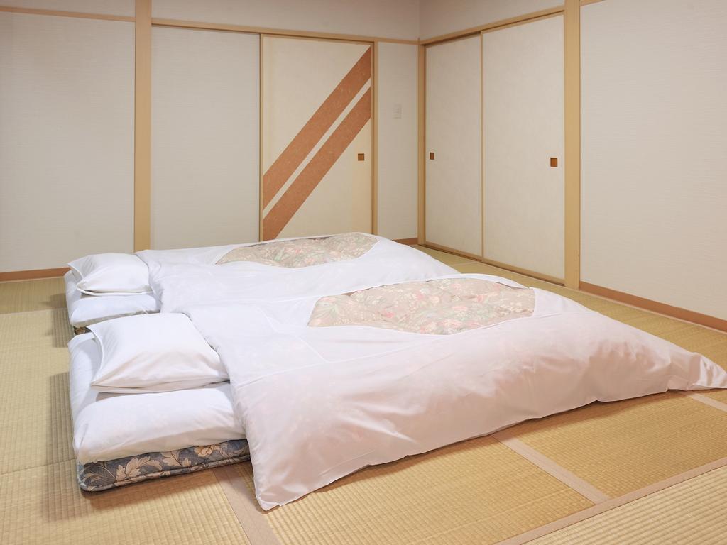 Hotel Tsubakino Yamanouchi  Exteriör bild